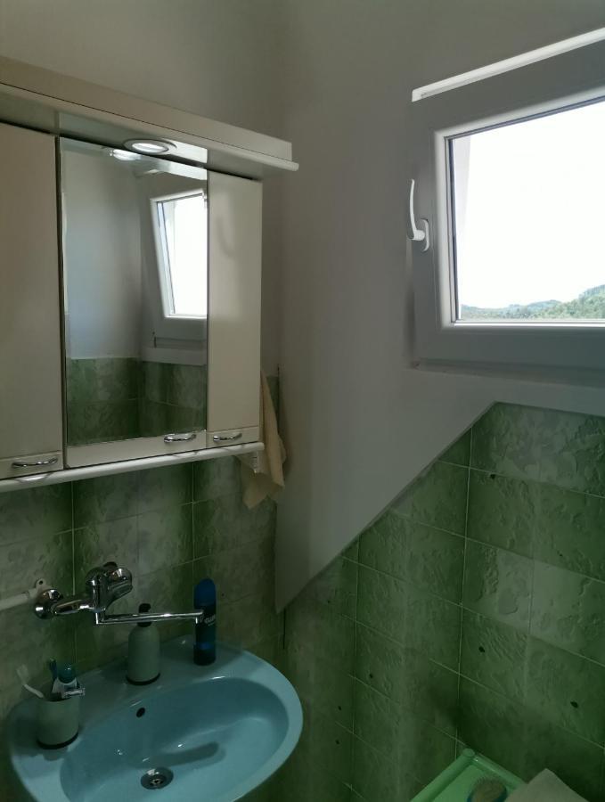 Srdica Kuca Villa Trnava  ภายนอก รูปภาพ