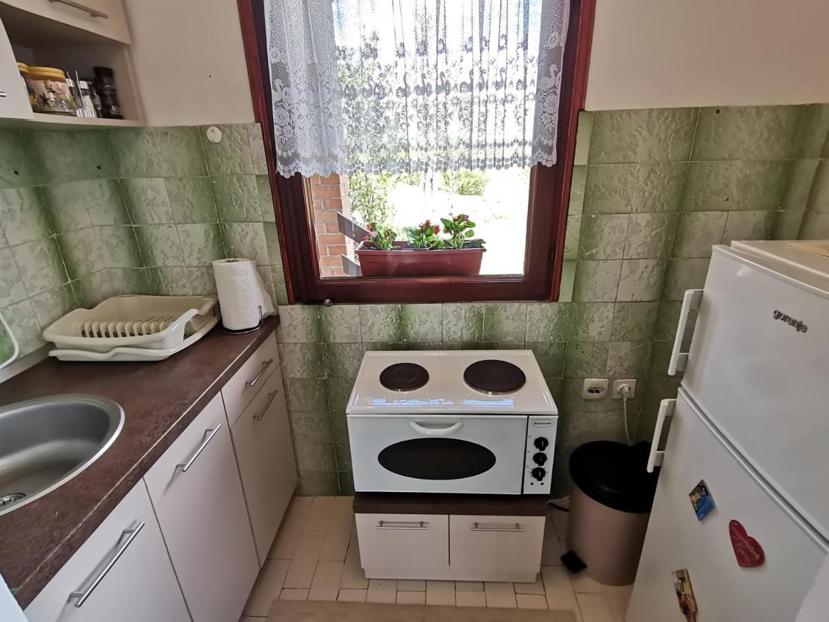 Srdica Kuca Villa Trnava  ภายนอก รูปภาพ